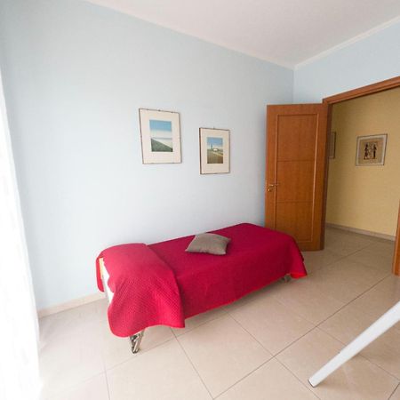 Residence Calle Del Porto Манфредония Екстериор снимка