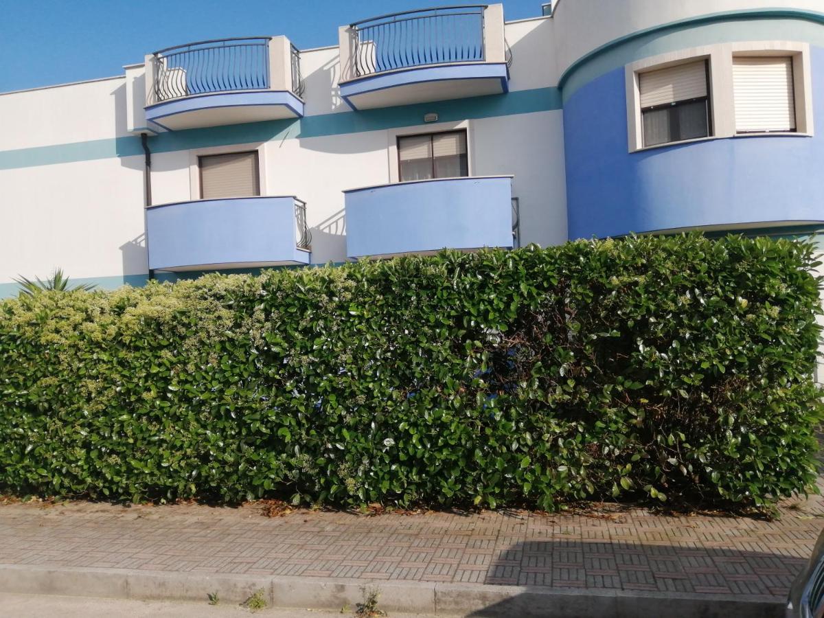 Residence Calle Del Porto Манфредония Екстериор снимка