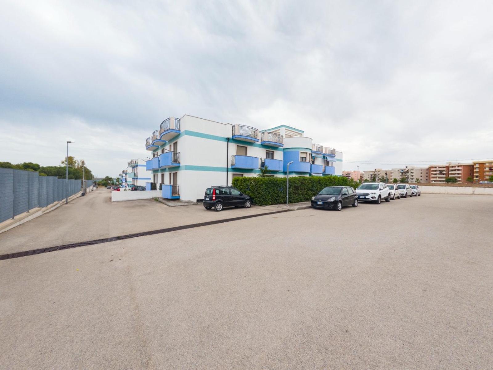 Residence Calle Del Porto Манфредония Екстериор снимка